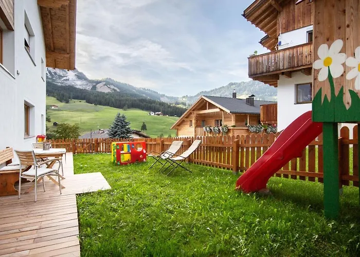 Apartments Chalet Maria Badia 