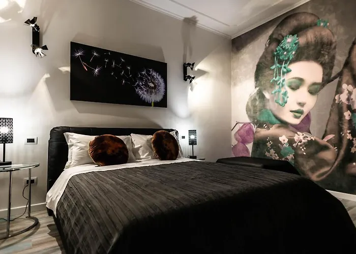 Trevi & Pantheon Design Rooms Roma
