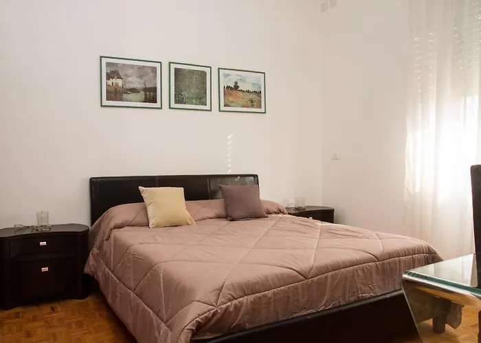 Bed and Breakfast Easy House Neapol