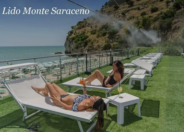 Holiday Lodge Al Porto Mattinata