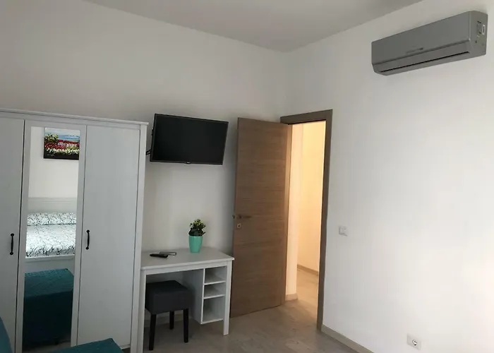 Deluxe Lipari Room