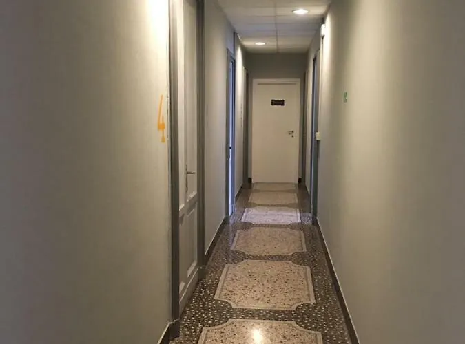 Check-Inn Rooms Genova Centro