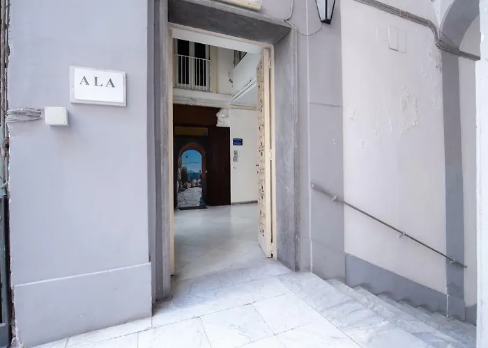 Hotel Napoli Experience