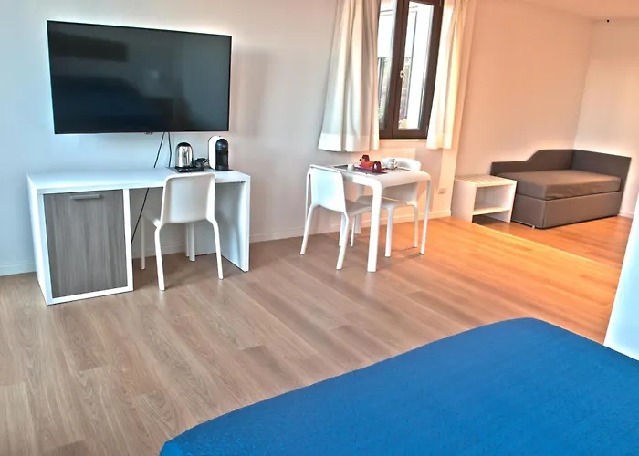 Four Rooms Guesthouse Oristano