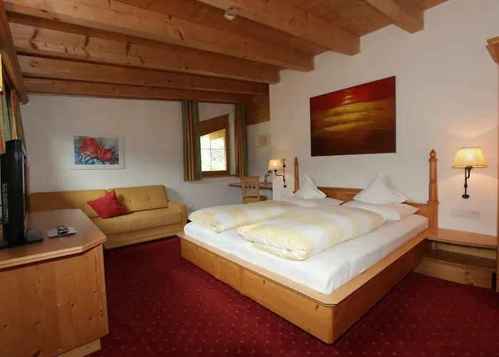 Hotel Goldener Adler Graun im Vinschgau