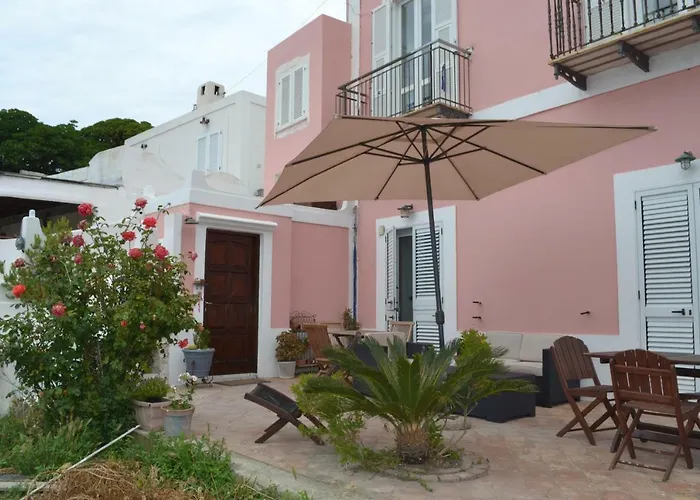Bed and Breakfast Casa Carmela Ponza