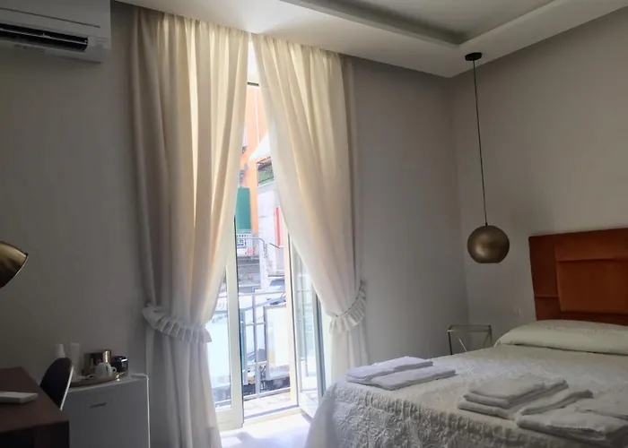 Hotel “A Piazzetta” Neapol