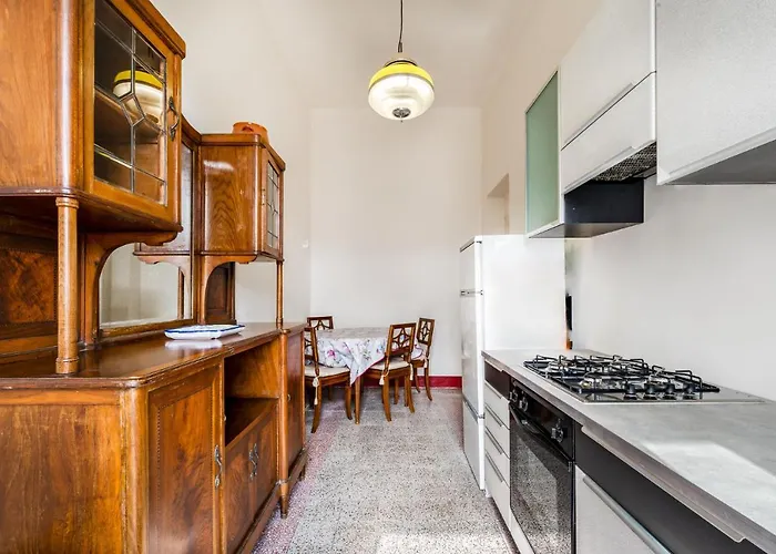 Lia Apartment La Spezia