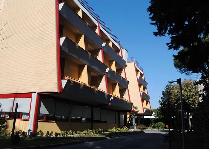 Hotel Domus Nascimbeni Roma