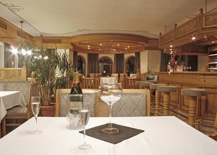 Hotel Enzian Uttenheim