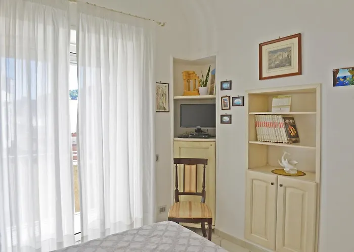 Abate B&B Capri